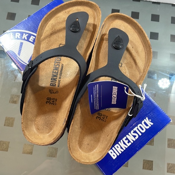 Birkenstock Women's Gizeh Thong Sandals - Picture 6 of 6